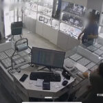 Robo exprés en Águilas: detenidos dos implicados tras asaltar una joyería a plena luz del día