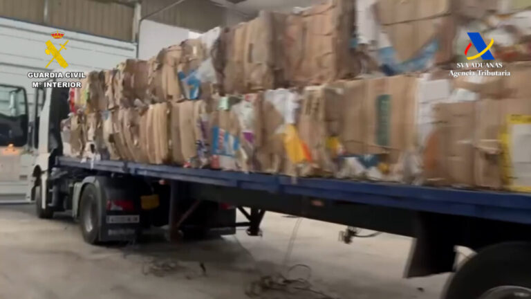 La Guardia Civil y la Agencia Tributaria decomisan 3,2 toneladas de hachís procedentes de Melilla en Granada