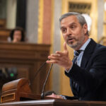 Juan Bravo acusa a Montero de castigar a los autónomos con un “sablazo fiscal” de hasta 2.500 euros al año