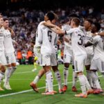 Doblete de Vinícius y gol de Mbappé para mantener al Real Madrid en lo más alto de LaLiga