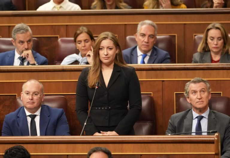 Muñoz carga contra el Ejecutivo: “Sánchez es un presidente débil, acorralado y sin respeto por las víctimas”