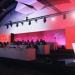 La socialdemocracia como brújula: Pedro Sánchez advierte sobre la decadencia de la derecha