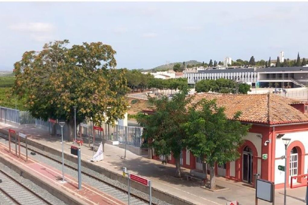 Renfe refuerza con 118 trenes la reapertura de la línea C-3 hasta el Circuit de Cheste por el Gran Premio de MotoGP