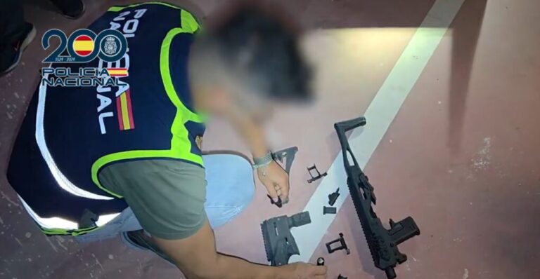 Operación policial en Almería y Granada desmantela grupo dedicado al tráfico de armas y drogas