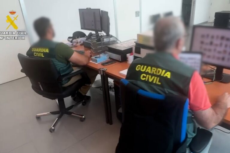 La Guardia Civil desarticula en Las Palmas a un depredador sexual que se hacía pasar por representante deportivo