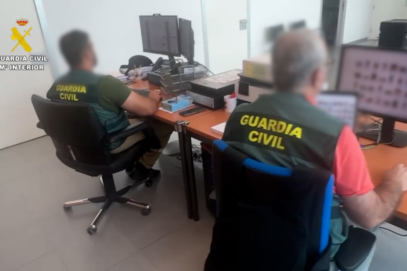 La Guardia Civil desarticula en Las Palmas a un depredador sexual que se hacía pasar por representante deportivo