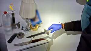 Cae una banda criminal tras el homicidio en Chiclana: 15 registros y un arsenal intervenido