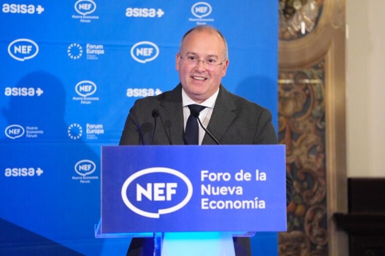 Tellado promete una nueva “etapa reconstituyente” y el fin del sanchismo con el plan de regeneración más ambicioso en décadas