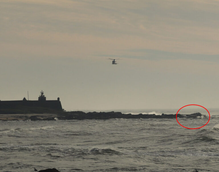 Tres pescadores siguen desaparecidos tras el naufragio de una embarcación frente a Moledo, en Caminha