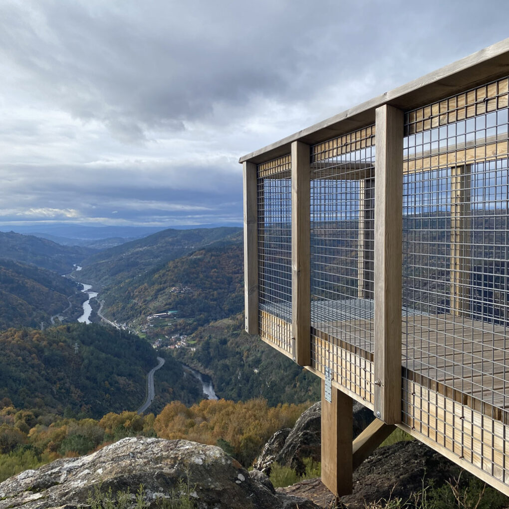 Bazal: el mirador que conquista la Ribeira Sacra con vistas únicas desde 500 metros de altura