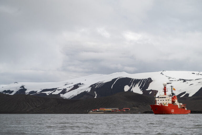 España activa su 39ª Campaña Antártica con investigaciones decisivas para el futuro del planeta