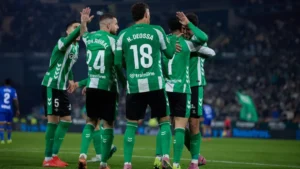 Un Betis imparable cierra el año con una goleada de autoridad frente al Getafe