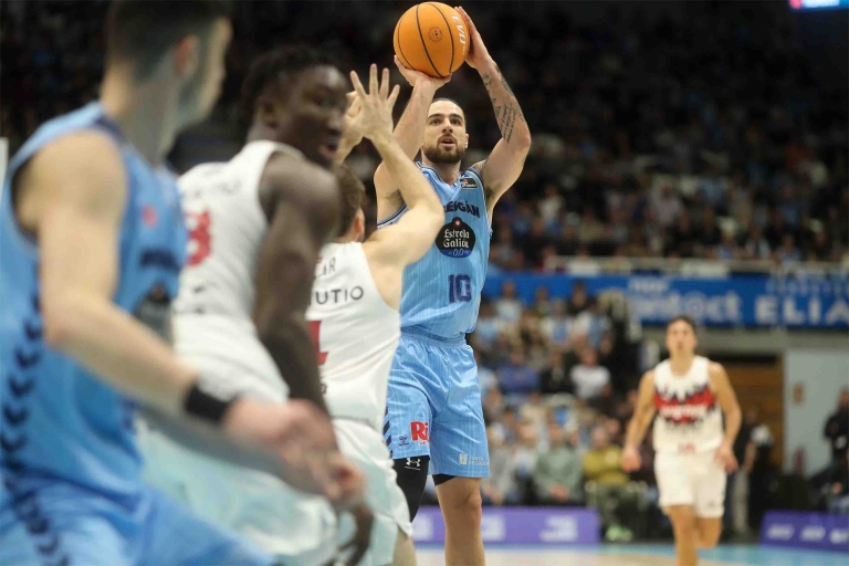 El Pazo empuja, pero no basta: el Río Breogán cede por la mínima ante Baskonia