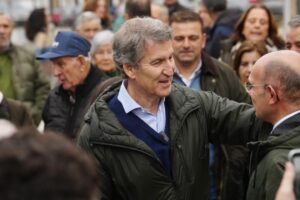 Feijóo alerta de un “deterioro institucional sin precedentes” y reclama un pleno urgente para que Sánchez rinda cuentas