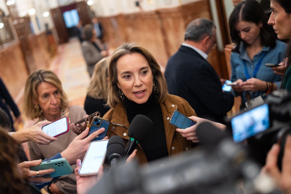 Gamarra denuncia una “huida hacia delante” del Gobierno ante los escándalos de corrupción y machismo