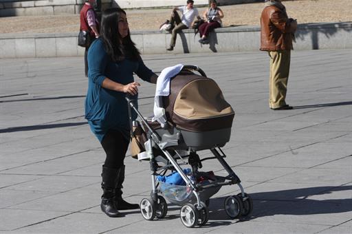Récord en el Ingreso Mínimo Vital: el apoyo llega a 2,4 millones de personas y se amplía la cobertura a jóvenes y familias