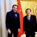 Óscar Puente visita China y explora innovaciones para modernizar la red de alta velocidad española