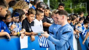 Entrenamiento a puertas abiertas en Zubieta para dar la bienvenida a Pellegrino Matarazzo