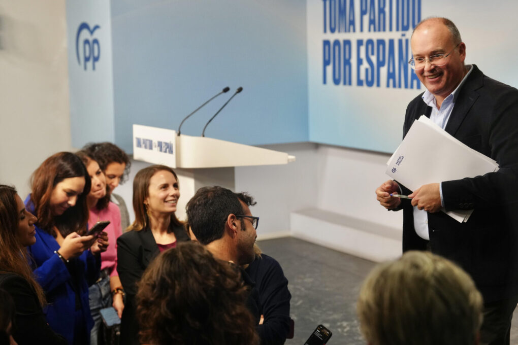 Investigación en el Senado: el PP llama a tres figuras clave y cuestiona el papel de Cerdán en el silencio de Ábalos