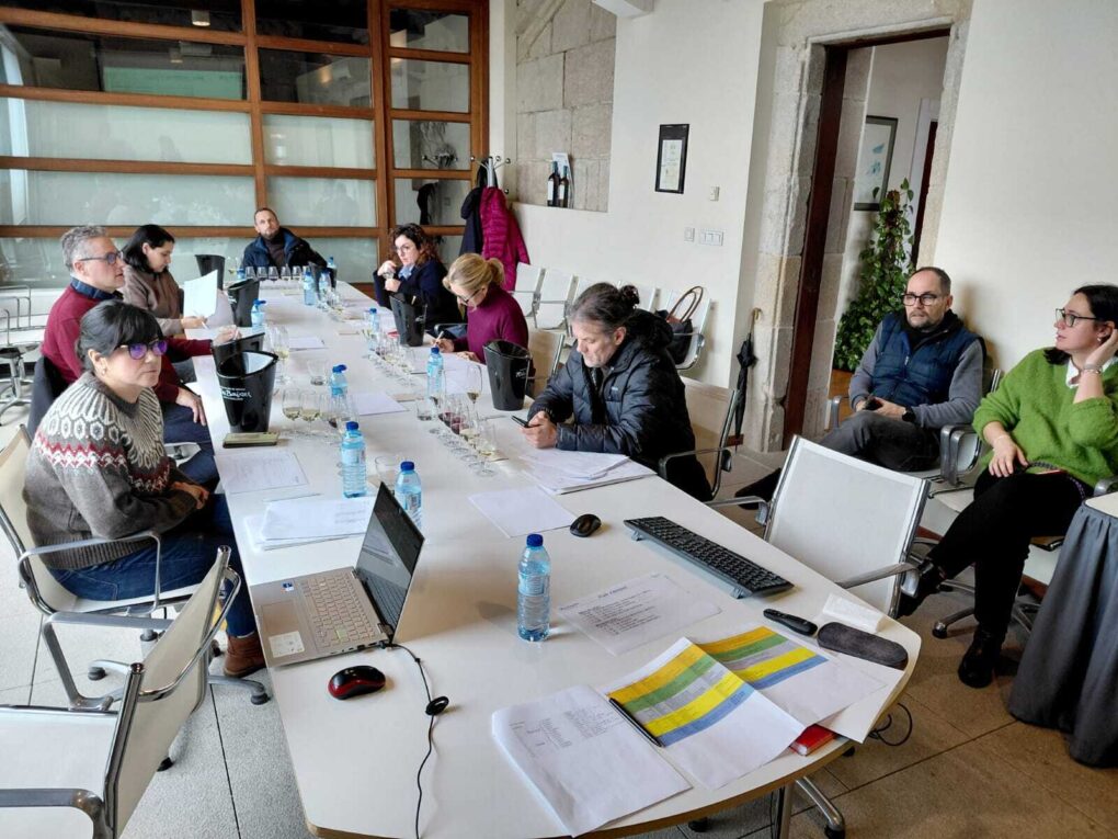 Rías Baixas apuesta por el relevo generacional en su Panel de Cata con nueva formación