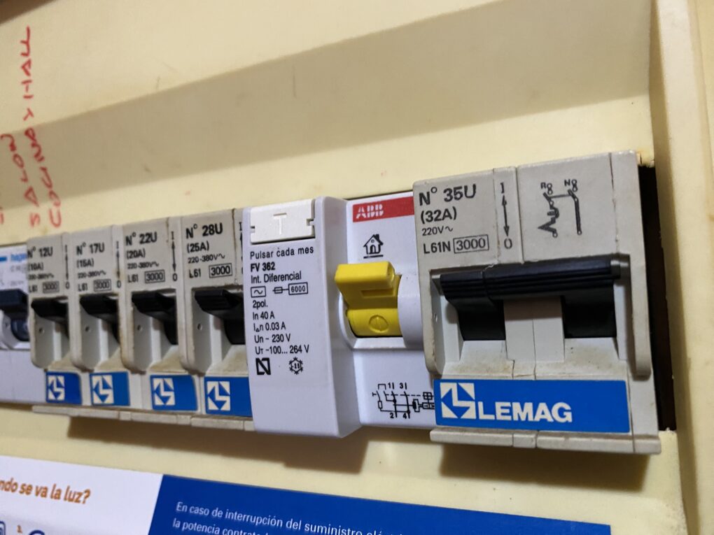 Prórroga del bono social eléctrico y blindaje del suministro básico para consumidores vulnerables