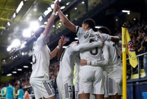 El Real Madrid sigue líder: Mbappé brilla con doblete ante Villarreal