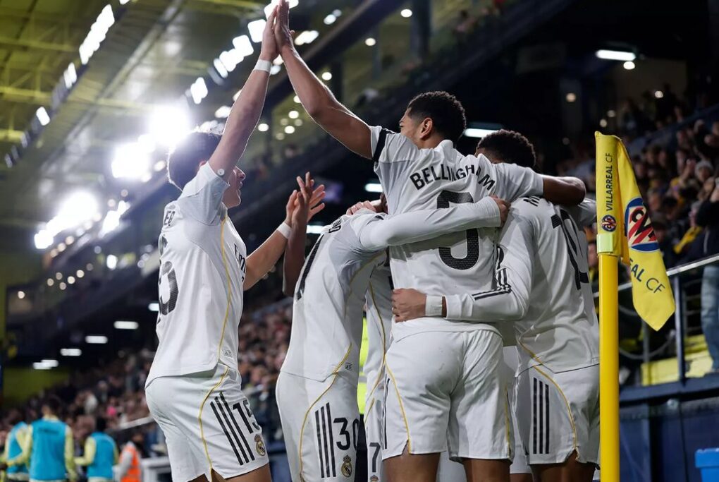 El Real Madrid sigue líder: Mbappé brilla con doblete ante Villarreal