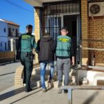 Prisión sin fianza para el autor de un robo con arma blanca en un comercio de Burguillos