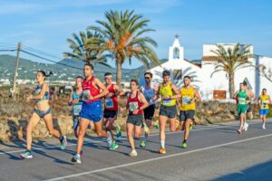 Ibiza se estrena a lo grande: circuito rapidísimo y máximas estrellas en el Nacional de 10 km