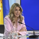 El Gobierno eleva el SMI a 1.221 euros mensuales y garantiza que no tribute en el IRPF