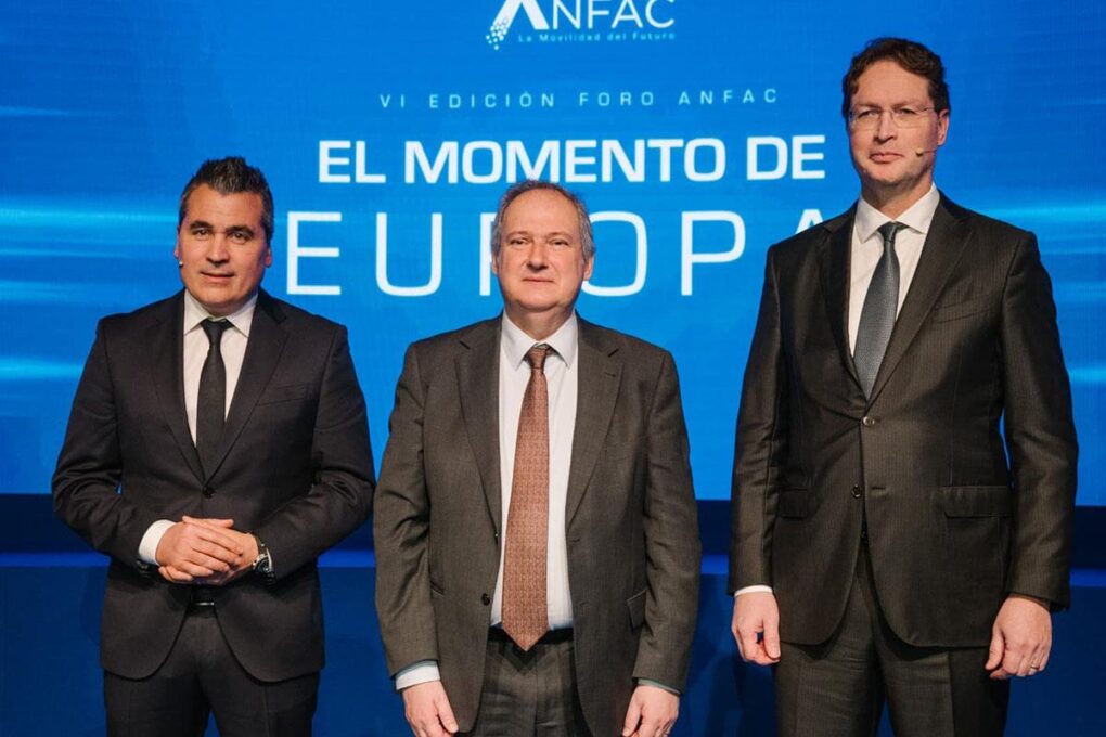 España pisa el acelerador del coche eléctrico: 34 proyectos recibirán 134 millones del PERTE VEC