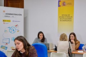 El Ejecutivo despliega en Grazalema el primer punto de atención directa para acelerar la reconstrucción tras el temporal