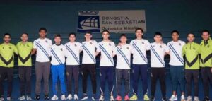 Orgullo txuri urdin: campeones de la Copa Joma y protagonistas del saque de honor en Anoeta