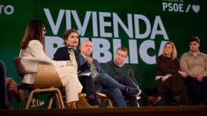 Montero eleva la ofensiva contra Feijóo y Moreno Bonilla: “El Estado del bienestar se escribe con P de PSOE”