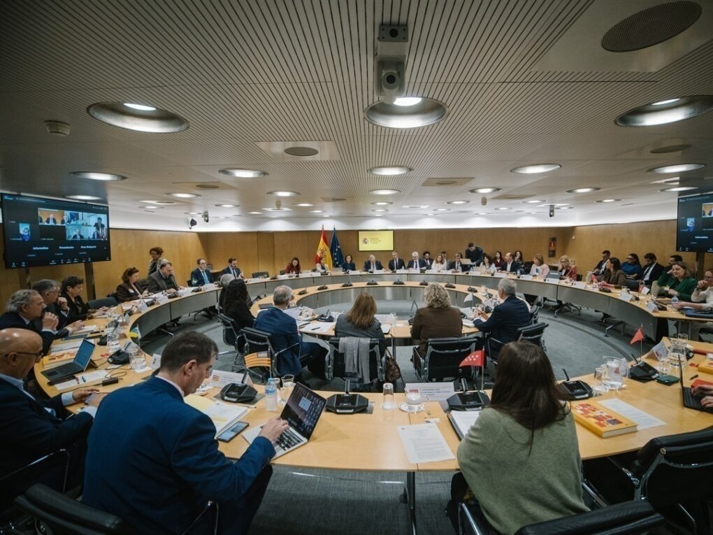 Más plazo y menos burocracia: acuerdo clave para culminar la transformación sostenible del turismo