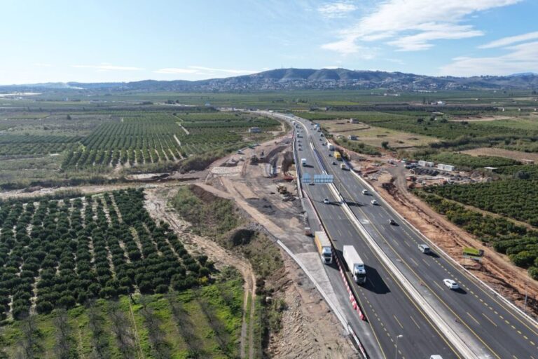 Finalizan las obras clave en la A-7 sobre el Barranco del Poyo tras los daños de la DANA