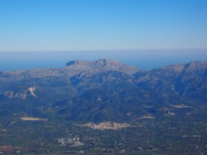 Mallorca refuerza la defensa de la Serra de Tramuntana con una ambiciosa norma pionera
