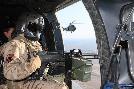 España evacúa con éxito a 200 militares de Irak tras el estallido del conflicto en Oriente Próximo