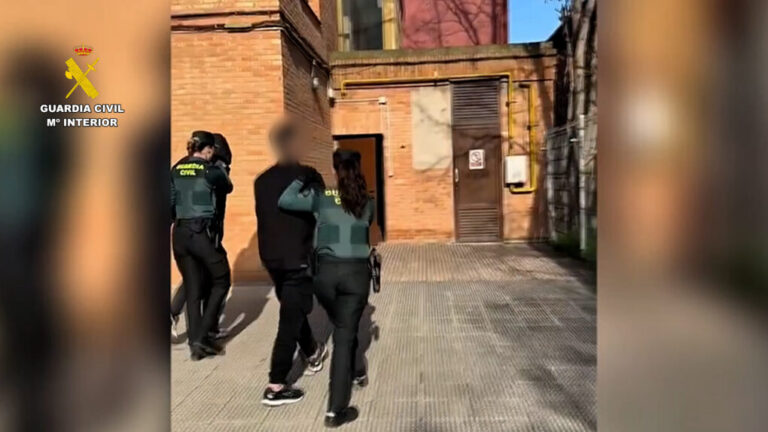 La Guardia Civil libera a un joven secuestrado tras tres horas de búsqueda en Zaragoza