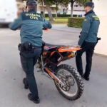Detenido un menor tras atacar a guardias civiles en una concentración ilegal de motos en Jerez