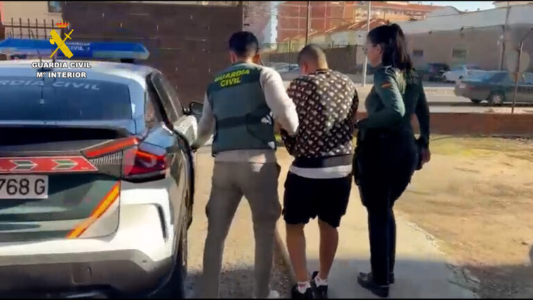 Golpe a una peligrosa banda: entraban en casas como falsos repartidores y amordazaban a las víctimas