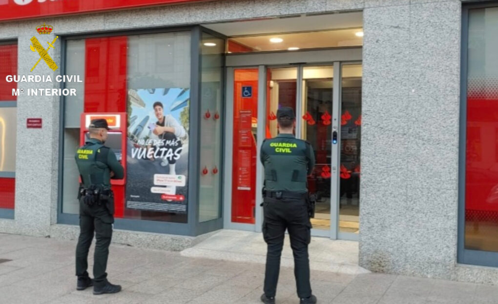 Golpe de la Guardia Civil a una trama que operaba en toda España con 60 DNIs robados