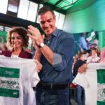 Pedro Sánchez y María Jesús Montero reivindican lo público en un acto clave en Córdoba