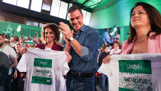 Pedro Sánchez y María Jesús Montero reivindican lo público en un acto clave en Córdoba