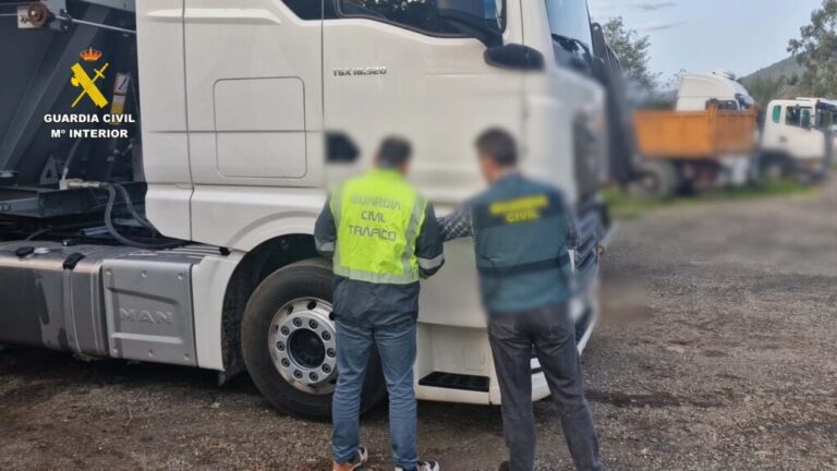 La Guardia Civil recupera una flota valorada en 1,5 millones tras destapar una estafa empresarial