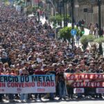 Miles de trabajadores paralizan el sector del metal en Vigo y Pontevedra