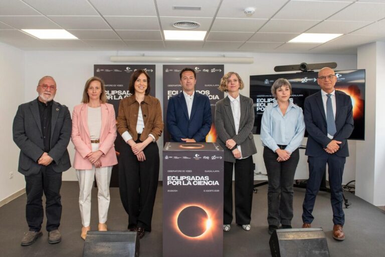 El Gobierno elige el Observatorio de Yebes para seguir el histórico eclipse total solar del 12 de agosto