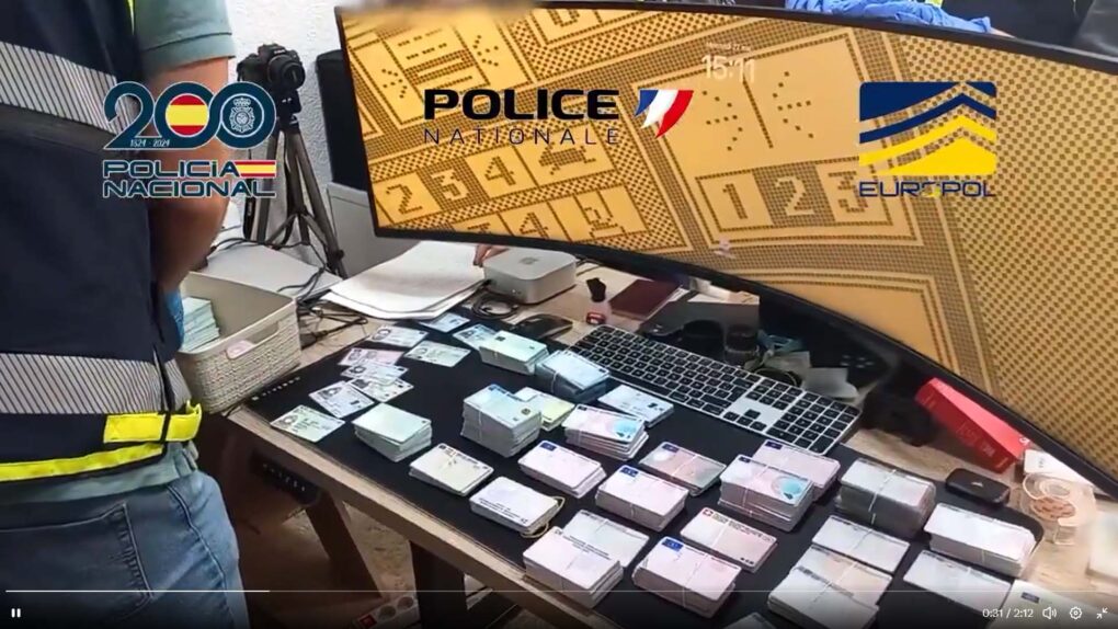 La Policía Nacional interviene 795 documentos falsificados y desarticula una red internacional en Alicante
