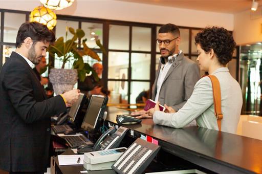 El turismo suma casi 88.000 nuevos trabajadores y alcanza los tres millones de afiliados