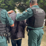 La Guardia Civil detiene a 20 personas por blanquear más de cuatro millones de euros de estafas